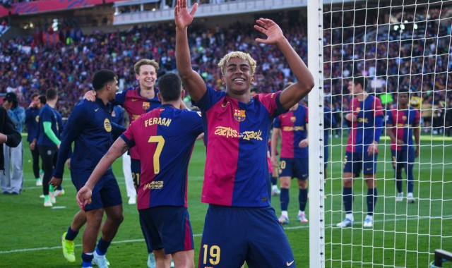 观战台：巴萨赢球获西甲冠军 米兰冲击意大利杯冠军