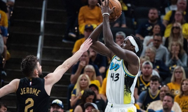 西卡21分米切尔意外伤退 步行者大胜骑士拿到赛点