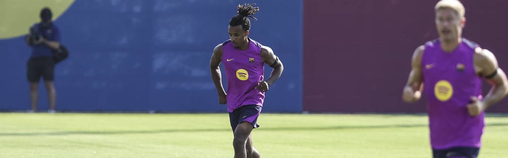 西甲2025季前赛：皇马度假，巴萨引援，谁能笑傲新赛季？