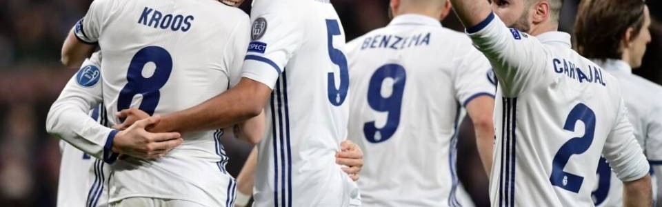 欧冠之王VS德甲霸主：皇马拜仁23亿对决，谁能占居出线先机？