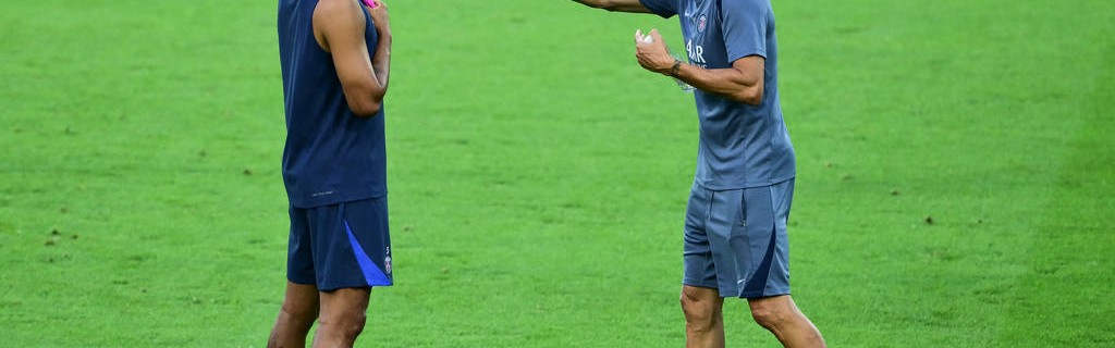 巴黎圣日耳曼夺欧洲超级杯后连夜归国，备战法甲新赛季！