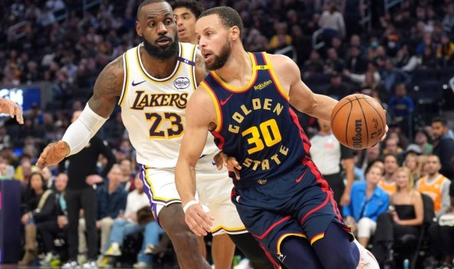 曝勇士多次联系湖人 想引进詹姆斯联手库里