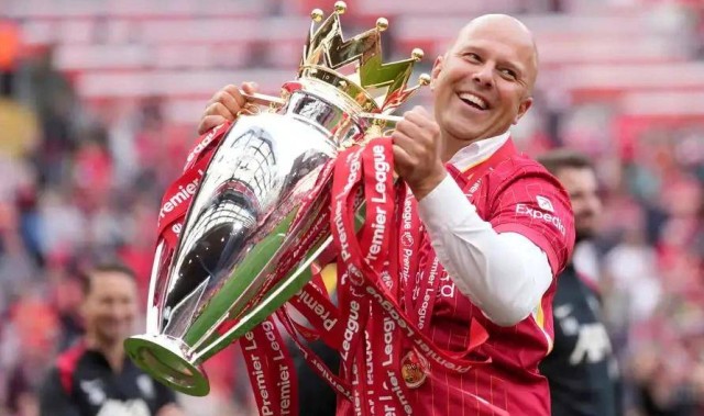 巴黎得寸进尺！法甲争冠对手的强硬发声，揭英超列强之苦