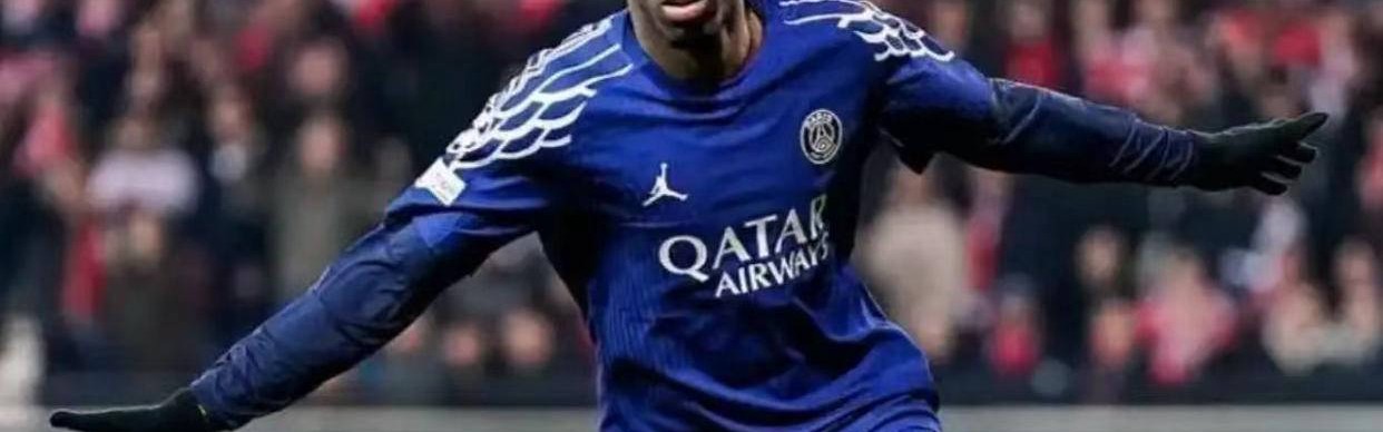 法甲新贵崛起，瞄准欧冠荣耀，豪门对决引人注目！