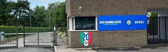 米体：国米全队今日集结训练，周二启程前往阿姆斯特丹备战欧冠