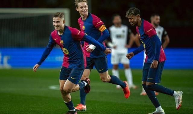 西甲焦点战前瞻：巴萨 VS 瓦伦西亚，火星撞地球般的对决