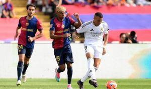 巴萨4-3狂胜皇马！赛季四杀轰16球！姆巴佩戴帽，西甲冠军倒计时