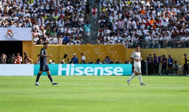 大巴黎4比0横扫皇马，恩里克崛起为世界足坛顶级教练