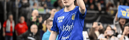 樊振东空砍2分，德甲主场爆冷！对手52岁主帅亲自上场，赛后秒变迷弟求合影！