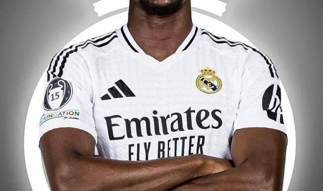 又要这么玩？皇马加速“免签”利物浦主力中卫，斯洛特给两个选择