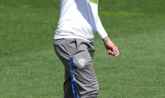 萨纳布里亚正式加盟克雷莫纳：从巴萨青训到意甲新篇章