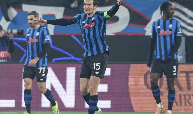 意甲欧冠濒临“团灭”，豪门接连出局，意大利足球到底怎么了？