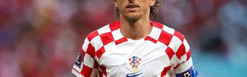 40岁老将莫德里奇带领AC米兰登顶意甲，创造历史