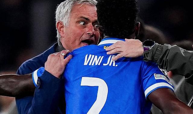 真敢说！63岁穆里尼奥揭露欧冠裁判潜规则：皇马三将“免黄牌”