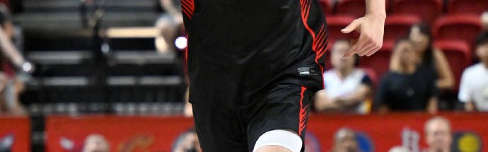 杨瀚森:小球是趋势 不能因为是大个就让球队适应我