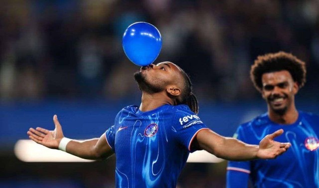 切尔西遭欧足联重罚：财务违规罚款创纪录，两季体育制裁笼罩未来