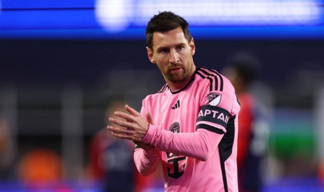 贝克汉姆盛赞梅西：无可匹敌，最接近者竟是亚马尔