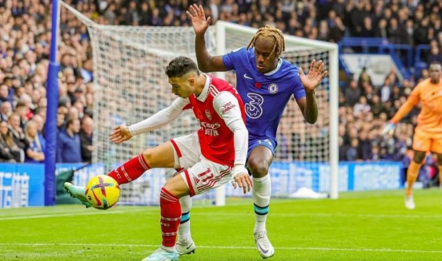 查洛巴：随切尔西赢得奖杯又首次被英格兰成年队征召，这太特别了