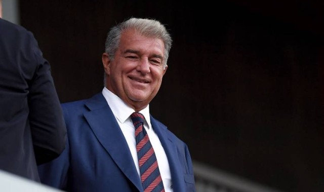 巴萨官宣退出欧超联赛，12大豪门仅剩皇马，老佛爷还能坚持多久？