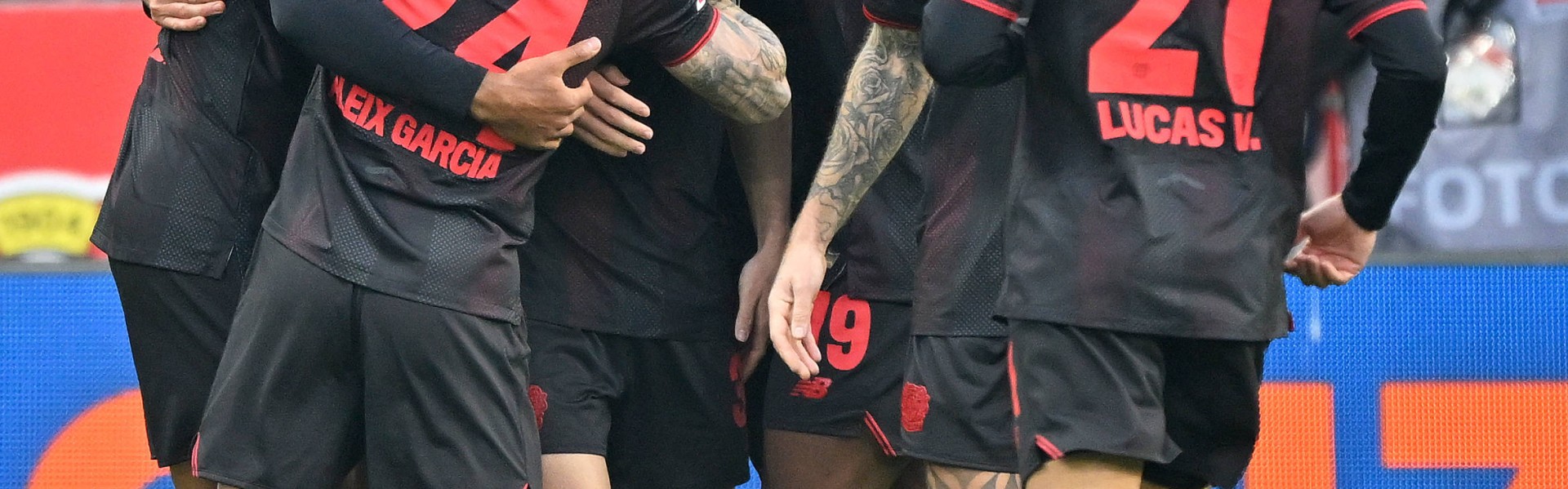 （体育）足球——德甲：勒沃库森胜不来梅