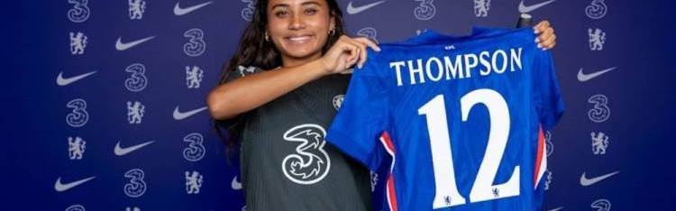 切尔西女足官方：20岁美国前锋艾丽莎-汤普森加盟，签约至2030年